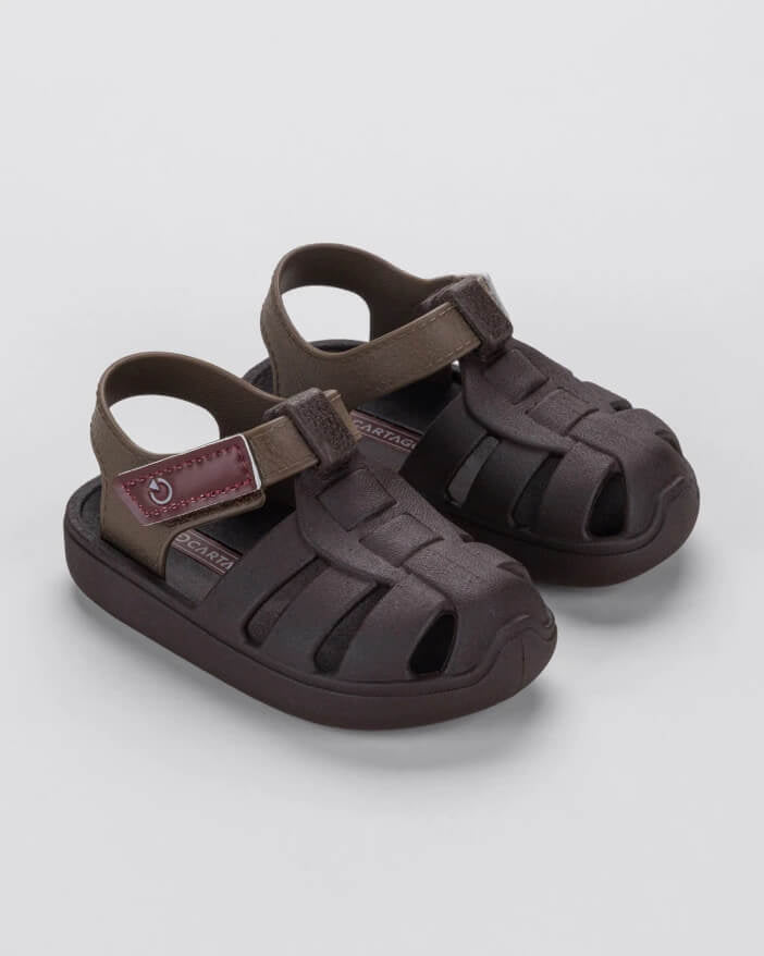 Sandalias cubrededos baby Cartago marrón