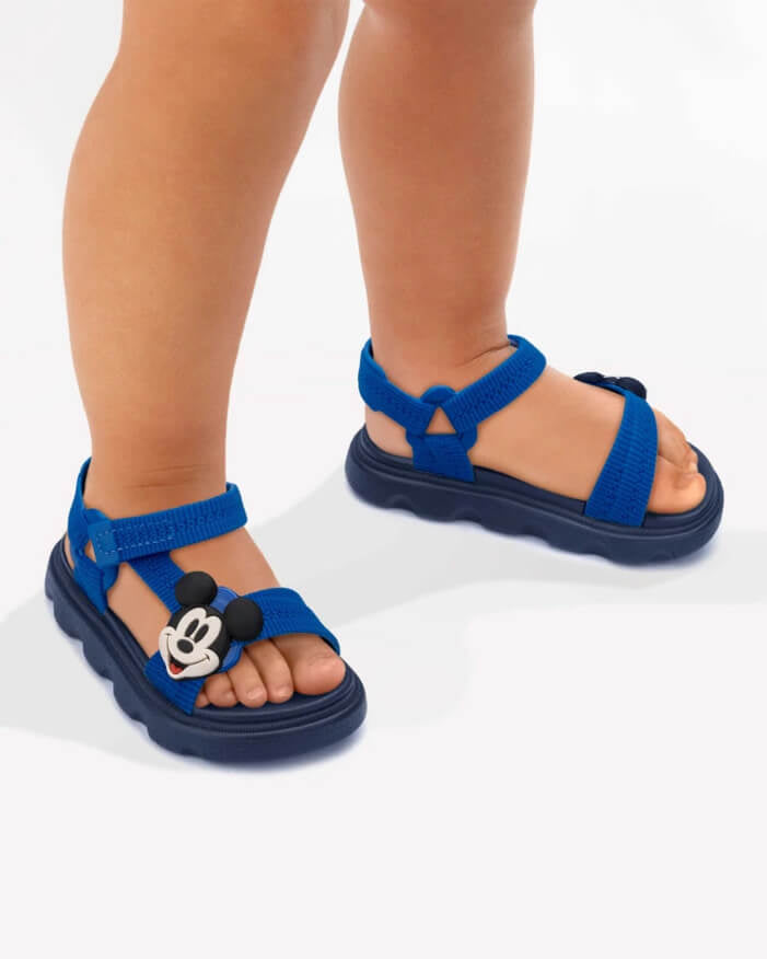 Sandalias Mickey azul niño