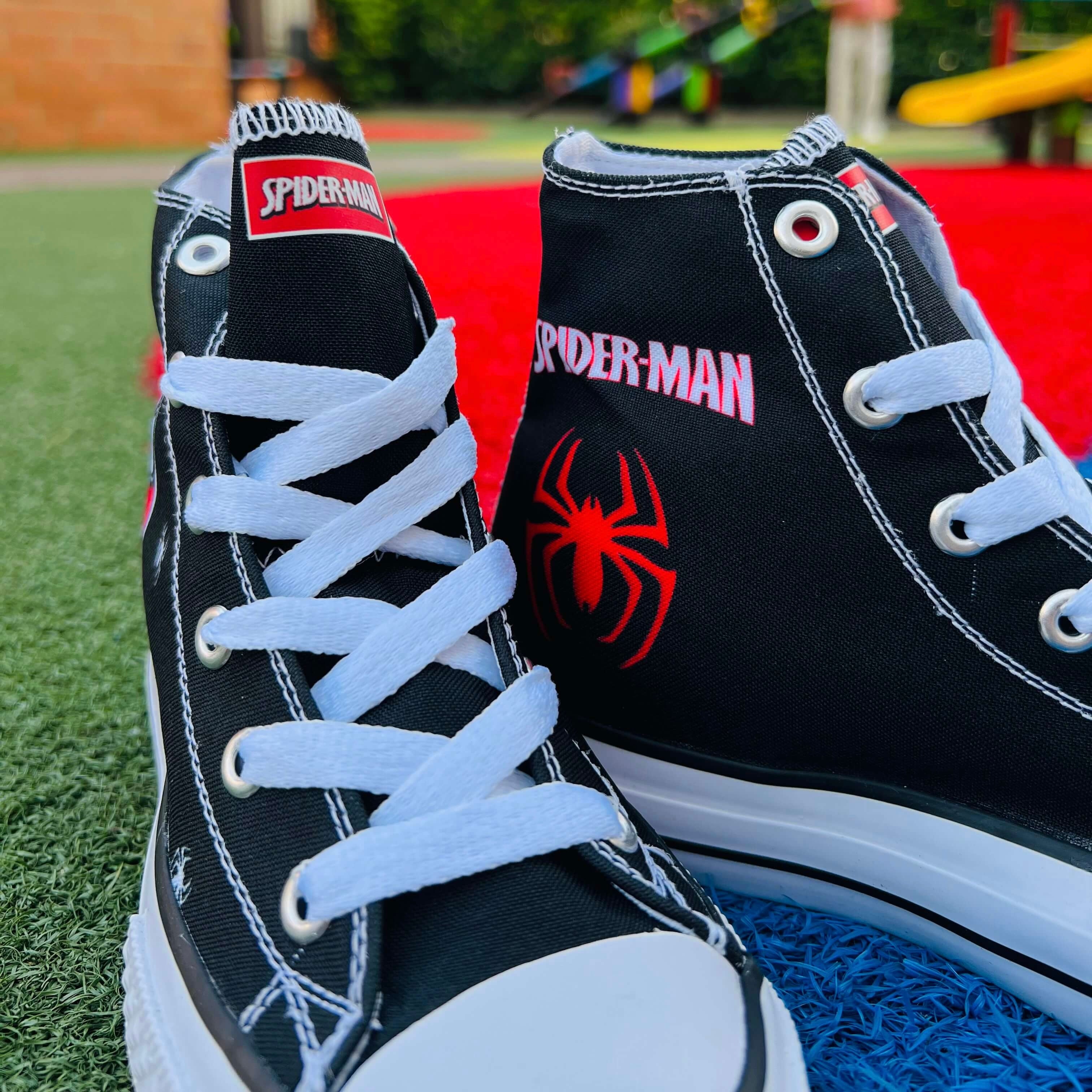 Tenis en bota Spiderman niños