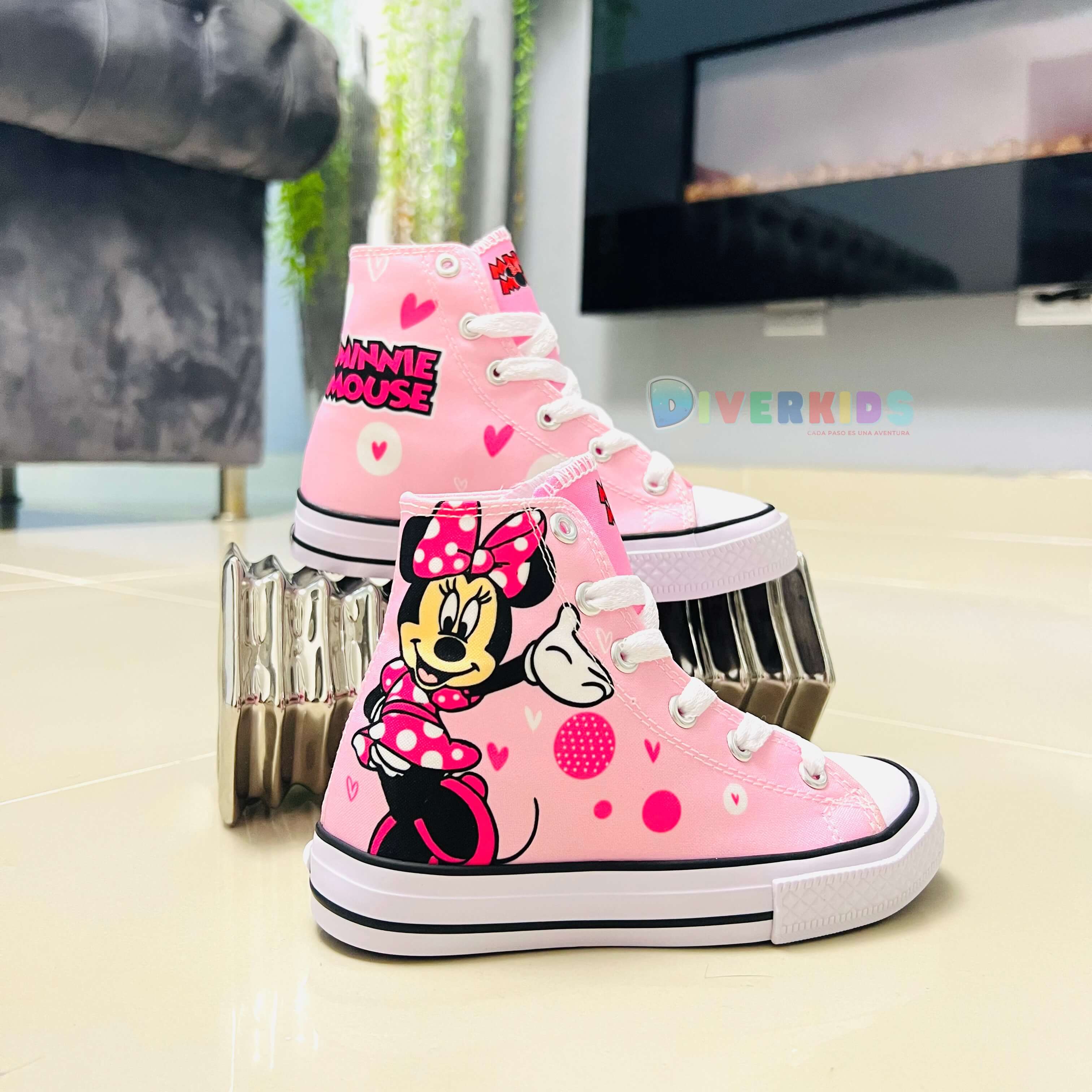 Tenis Minnie rosa en bota