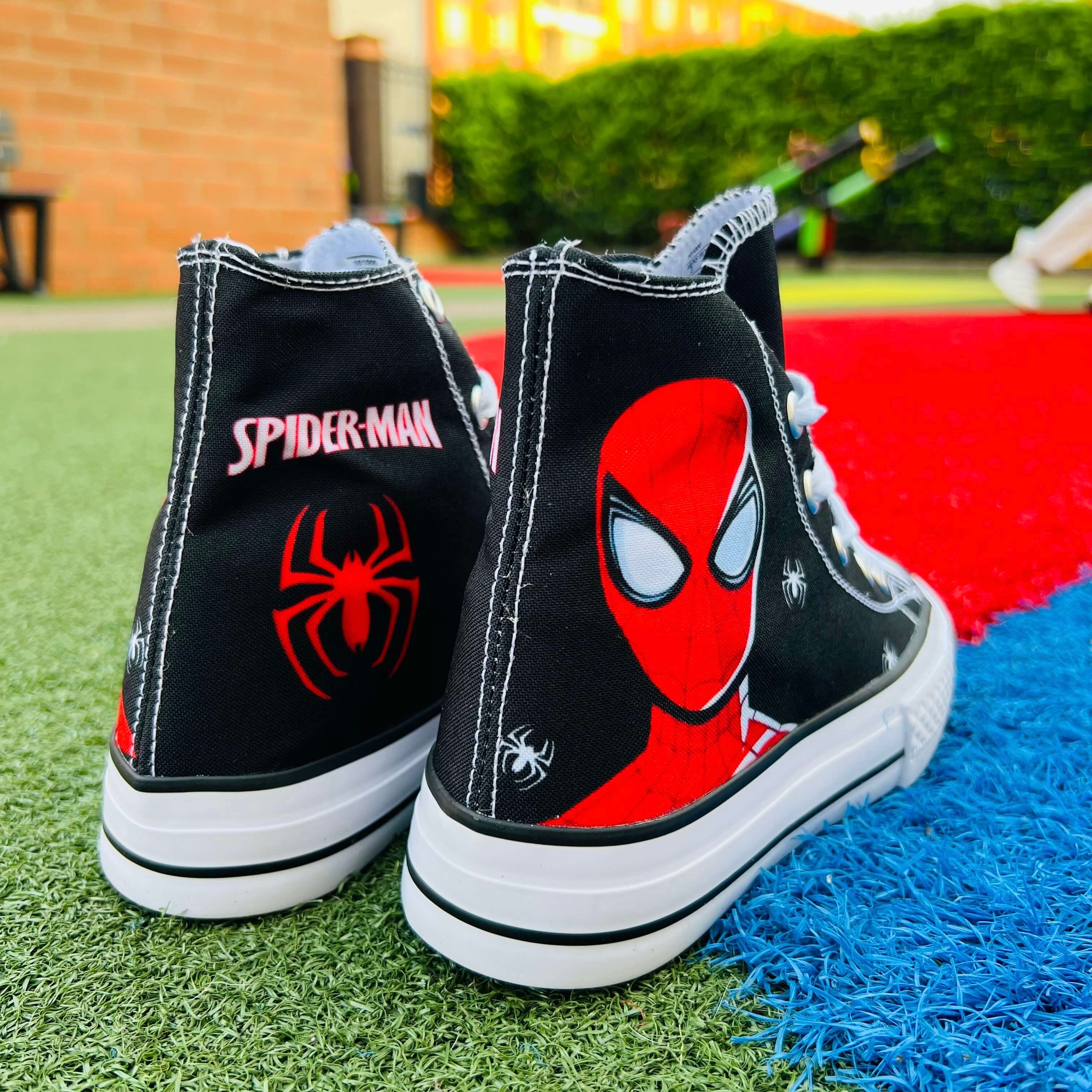 Tenis en bota Spiderman niños