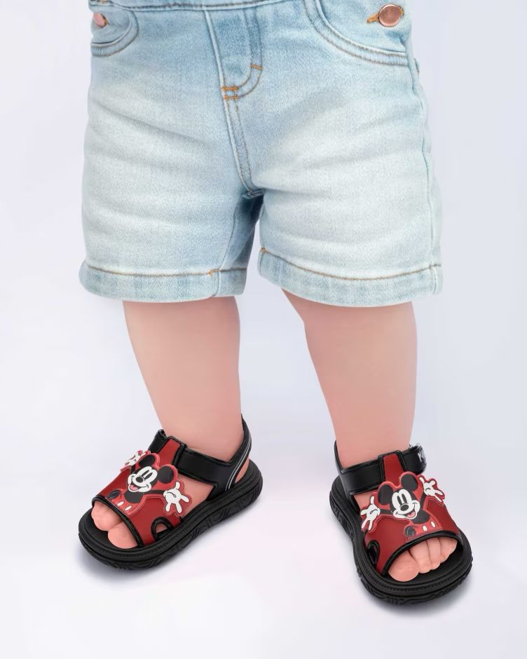 Disney Happy Sandals Baby Mickey Negro/Rojo