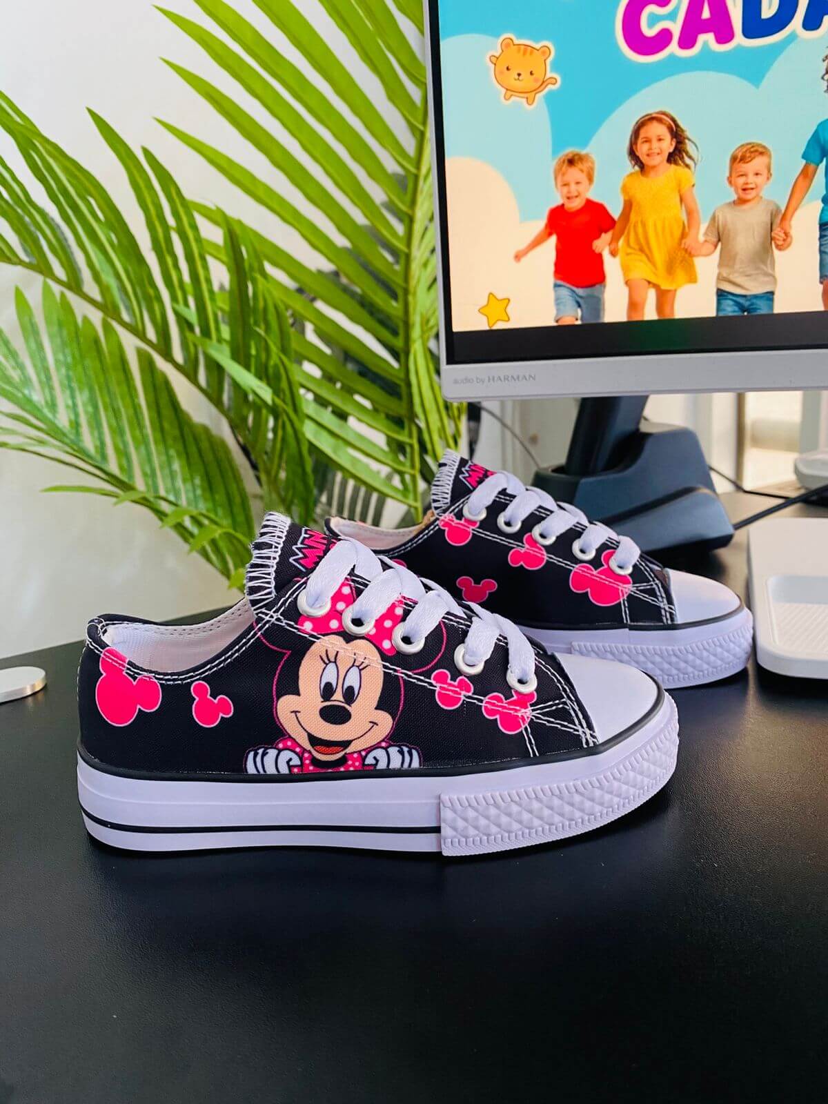 Tenis Minnie negro